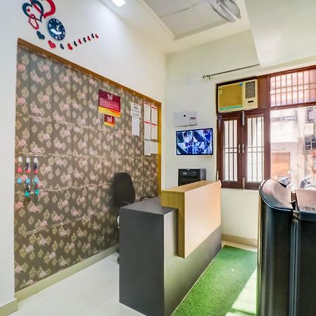 Hôtel Oyo 74060 Taj Residency à New Delhi Extérieur photo