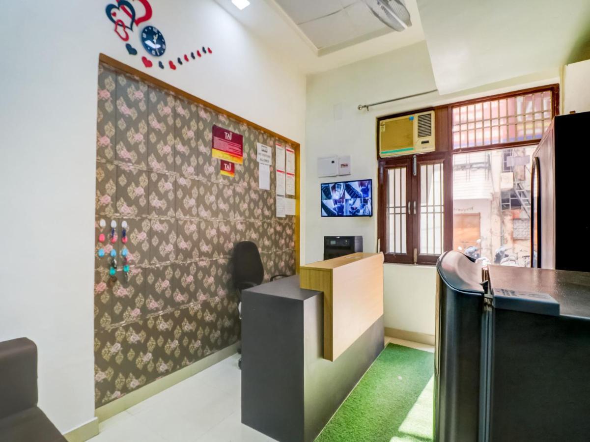 Hôtel Oyo 74060 Taj Residency à New Delhi Extérieur photo